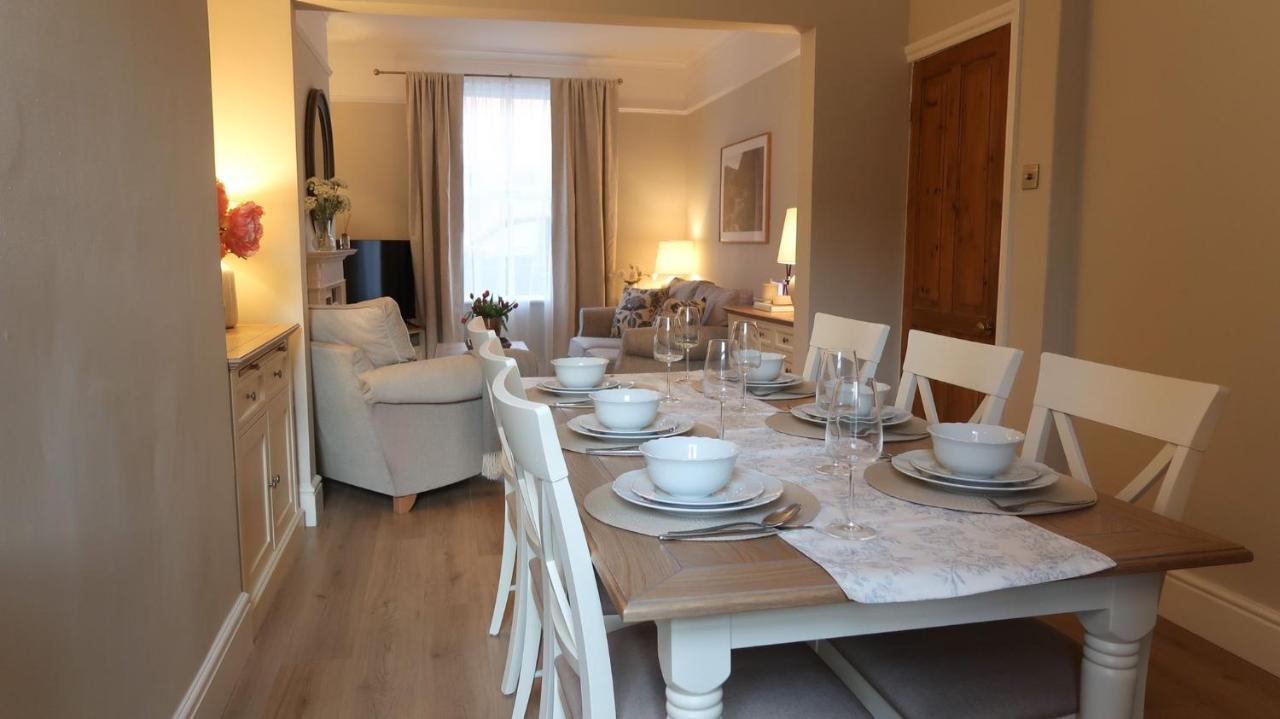 Luxury Living Outside The City Walls - Sleeps Six! Chester Exterior photo